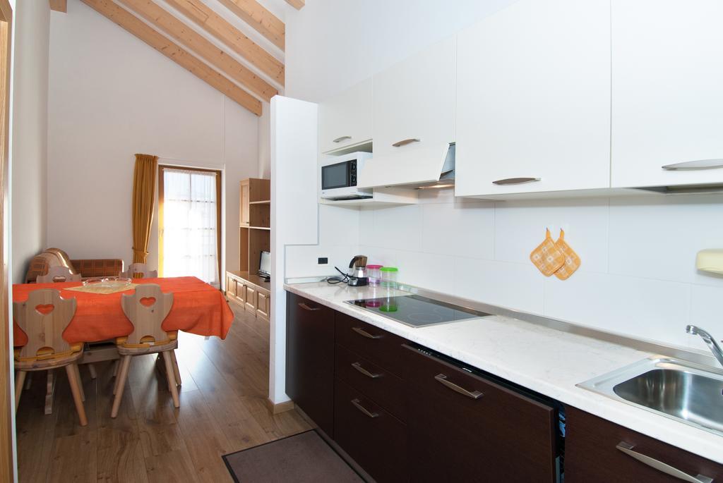 Residence Garni Manuela Cavalese Exterior photo